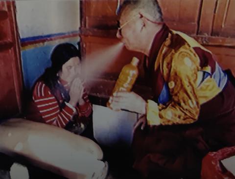 Gelong Chödrak Gyatso healing illness